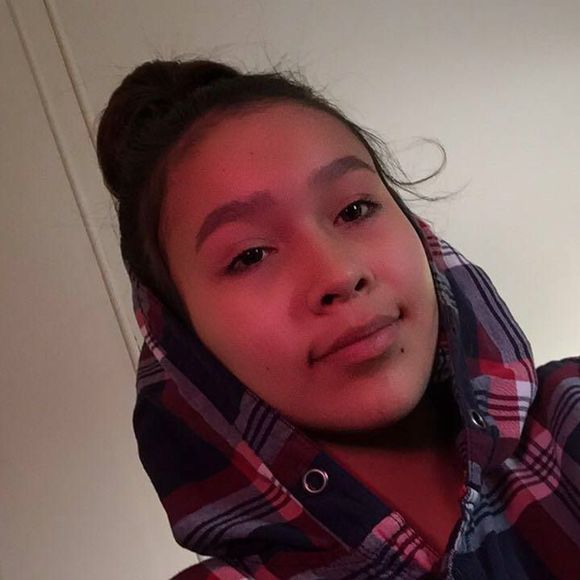 Meet your Posher, Rayelle - Picture 1 of 1